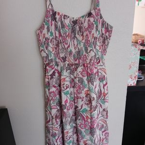 Floral midi dress with pockets!